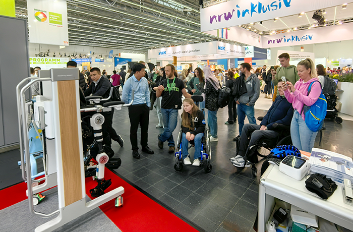 程天科技康复外骨骼亮相德国2024 rehacare